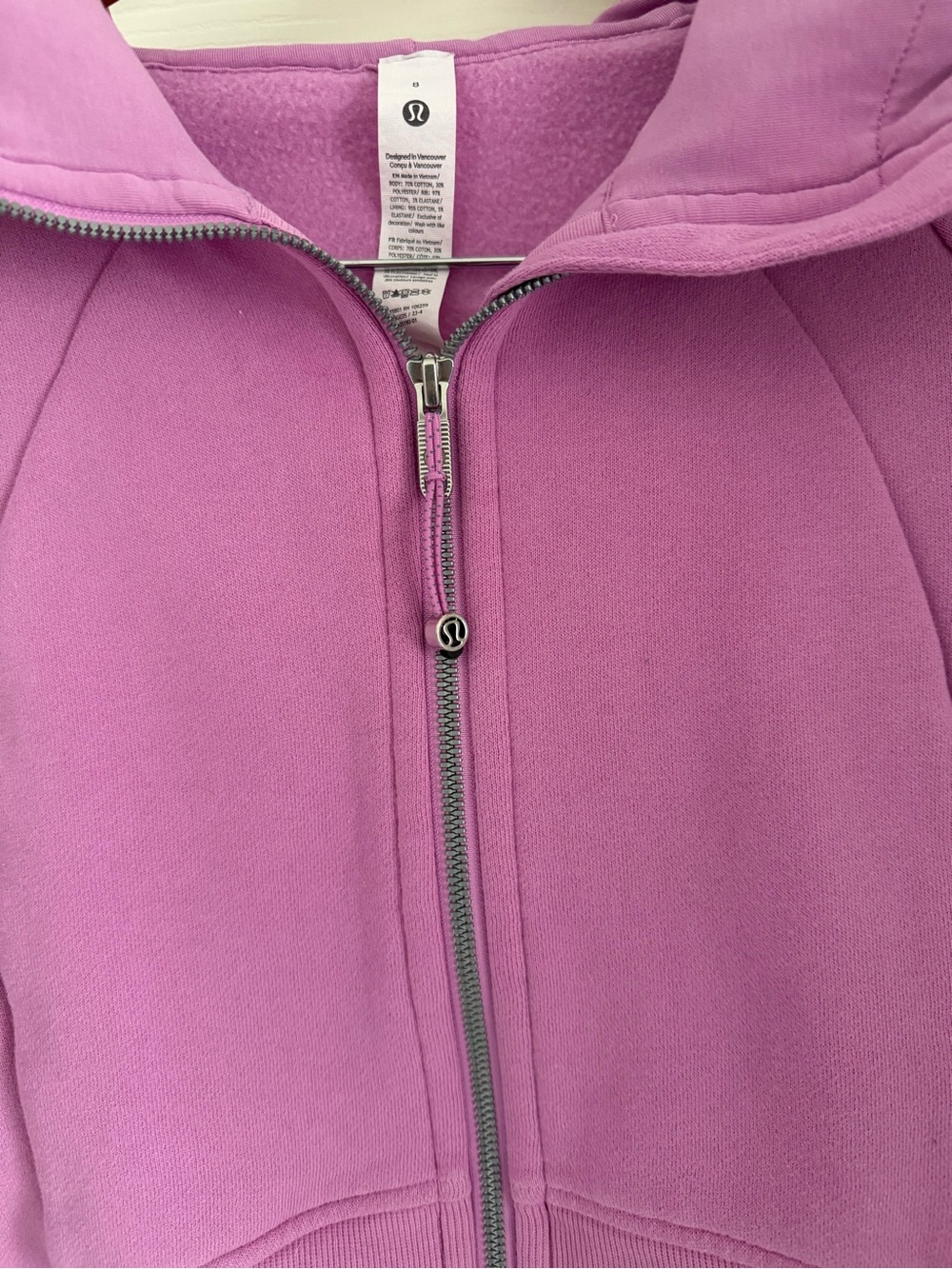 Lululemon Cropped Full-zip Scuba Hoodie in Dahlia Mauve - Picture 6 of 13